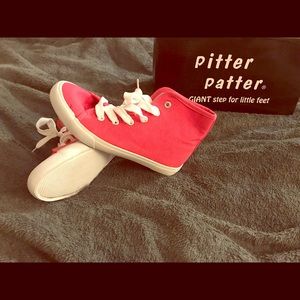 Girls Pitter Patter Fuschia/Hot Pink High Tops NIB